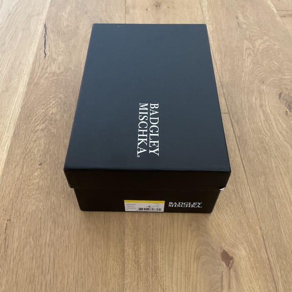 NIB Badgley Mischka Teela Heeled Sandal - Picture 5 of 8